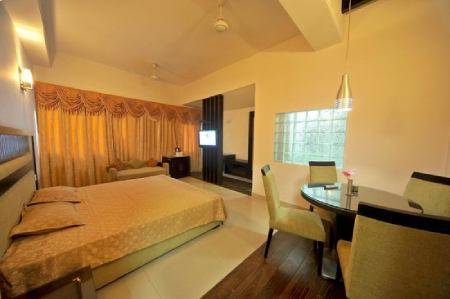 sector 18 hotel chandigarh