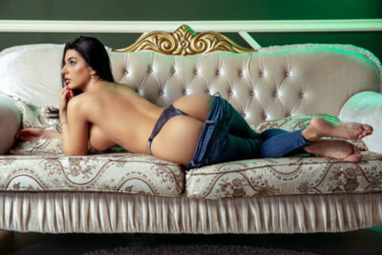 escort girls in Chandigarh